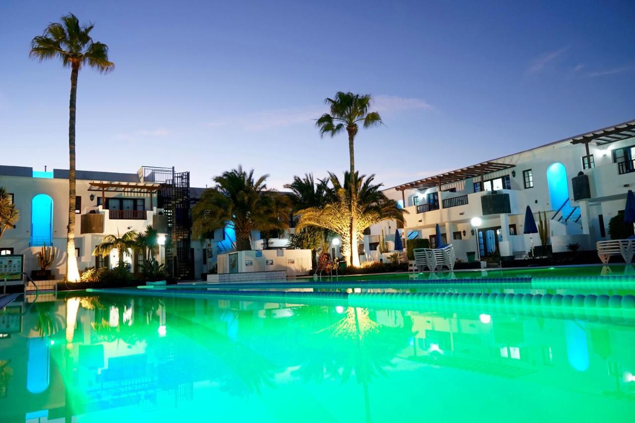 Plaza Azul Aparthotel Puerto del Carmen  Exterior photo