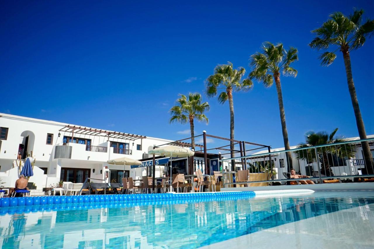 Plaza Azul Aparthotel Puerto del Carmen  Exterior photo