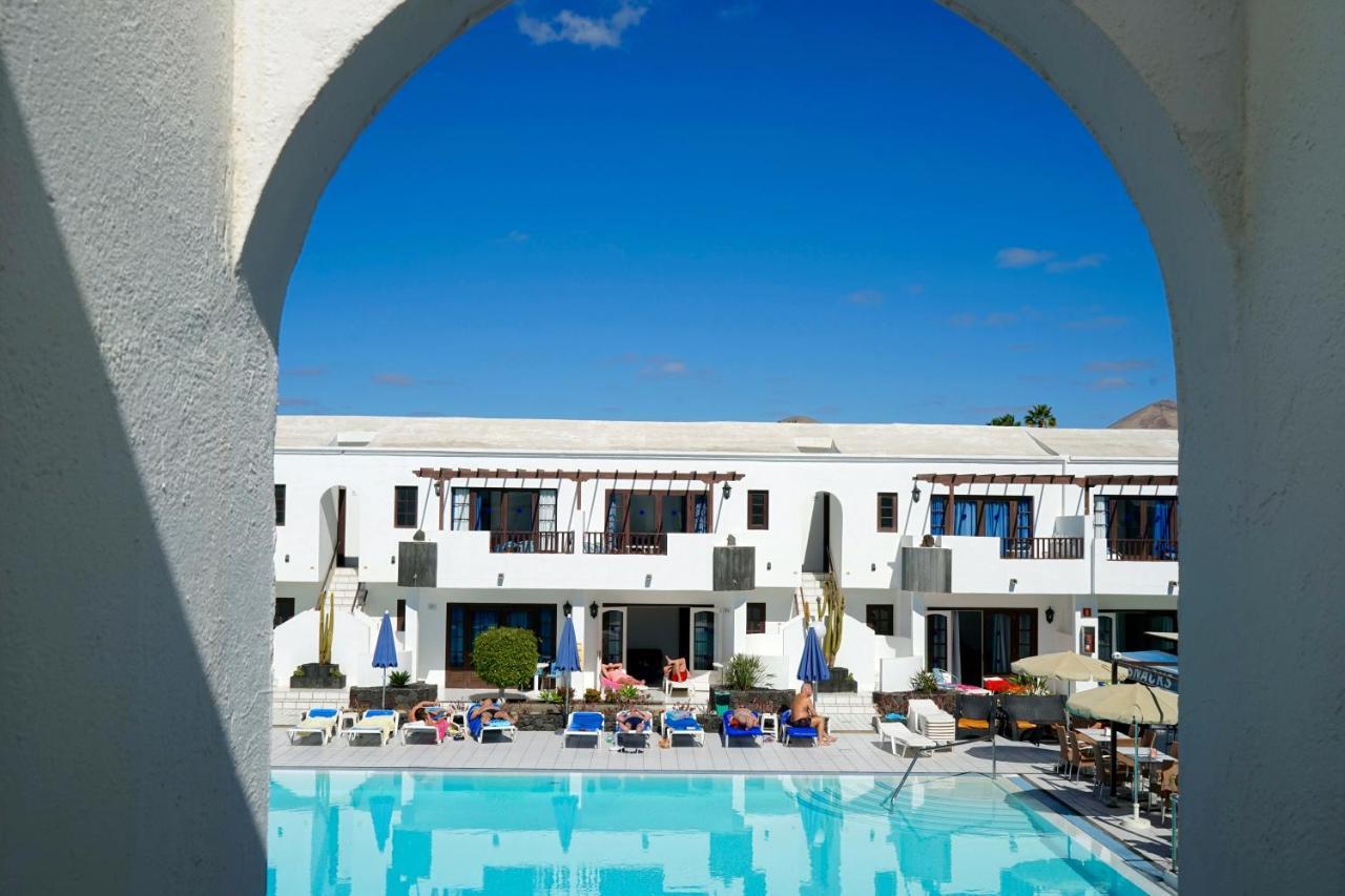 Plaza Azul Aparthotel Puerto del Carmen  Exterior photo