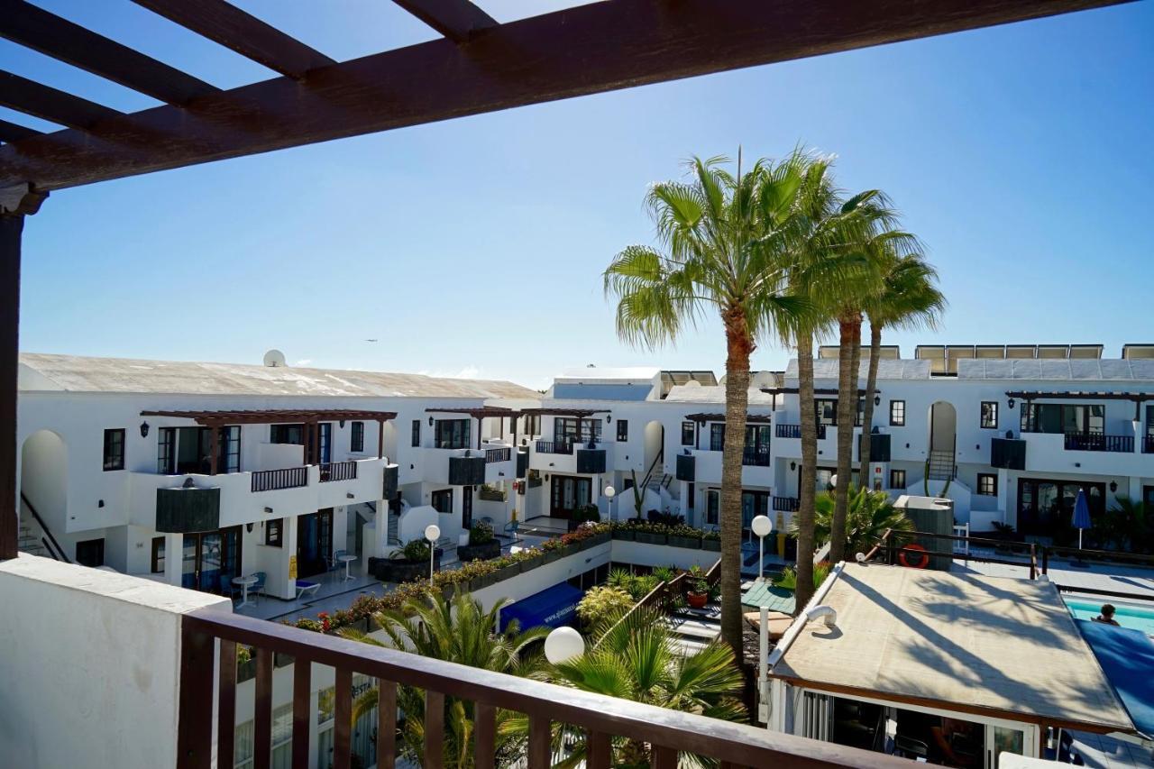 Plaza Azul Aparthotel Puerto del Carmen  Exterior photo