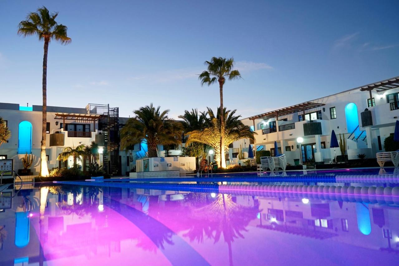Plaza Azul Aparthotel Puerto del Carmen  Exterior photo